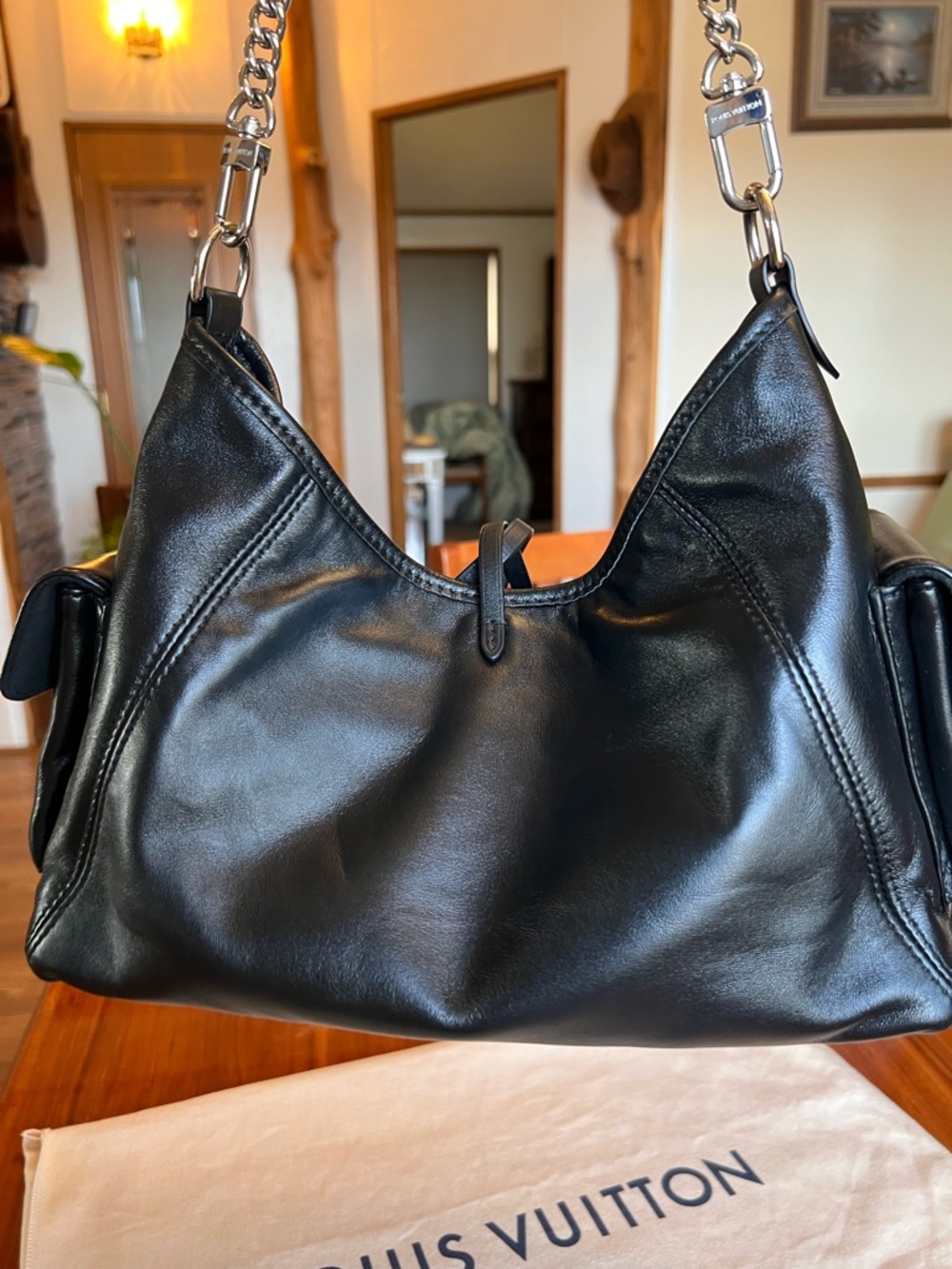 Louis Vuitton CarryAll Cargo Vibe PM - Picture 5 of 15